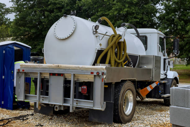 Portable Toilet Options We Offer in Kearney, MO