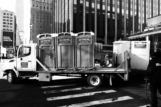 Best Handicap porta potty rental  in Kearney, MO